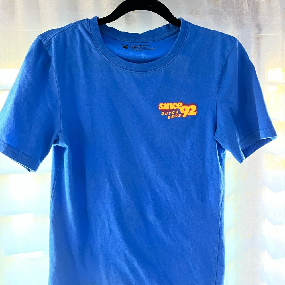 Dutch bros blue “since 1992” t-shirt ! Size small !